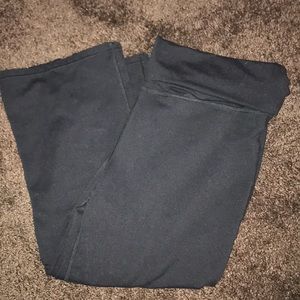 Cropped Black Yoga Pants